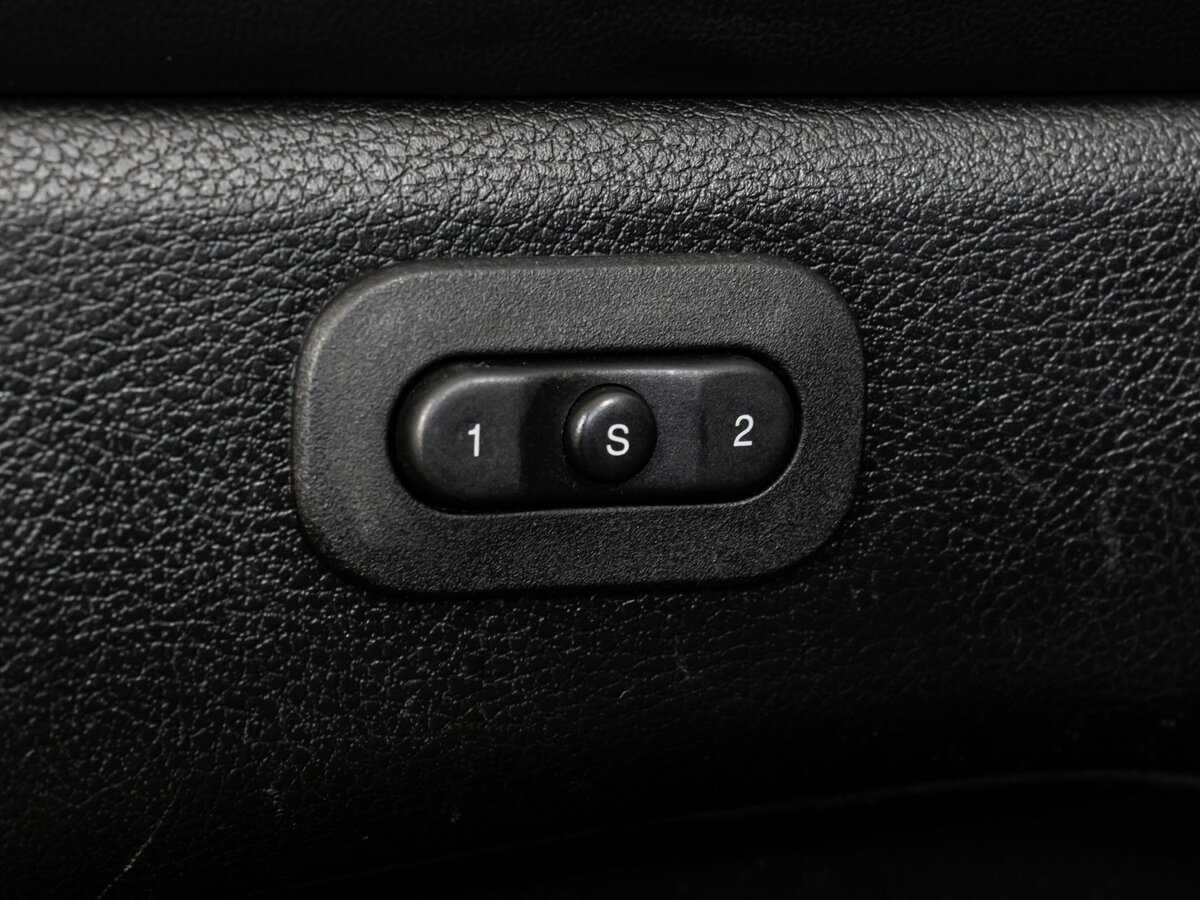 Jeep Grand Cherokee с пробегом — 2013 год. Фото: #17