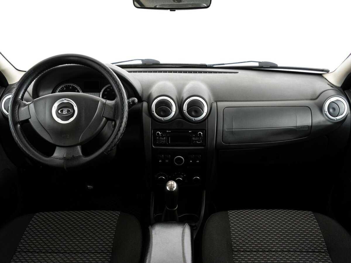 Lada (ВАЗ) Largus с пробегом — 2014 год. Фото: #7