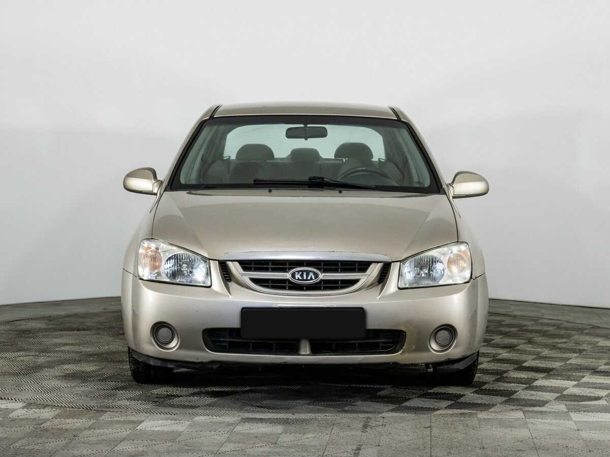 Kia Cerato с пробегом — 2006 год. Фото: #1