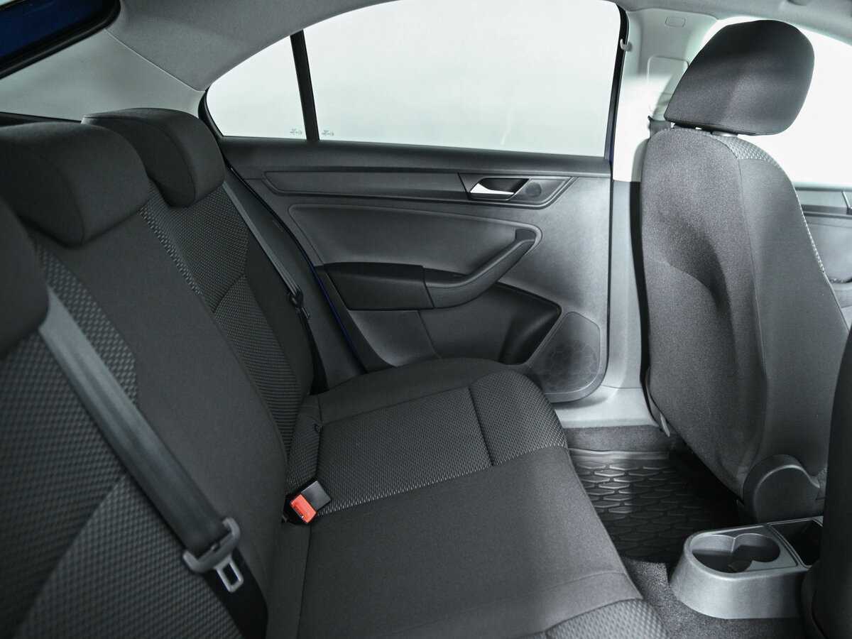 Volkswagen Polo с пробегом — 2020 год. Фото: #12