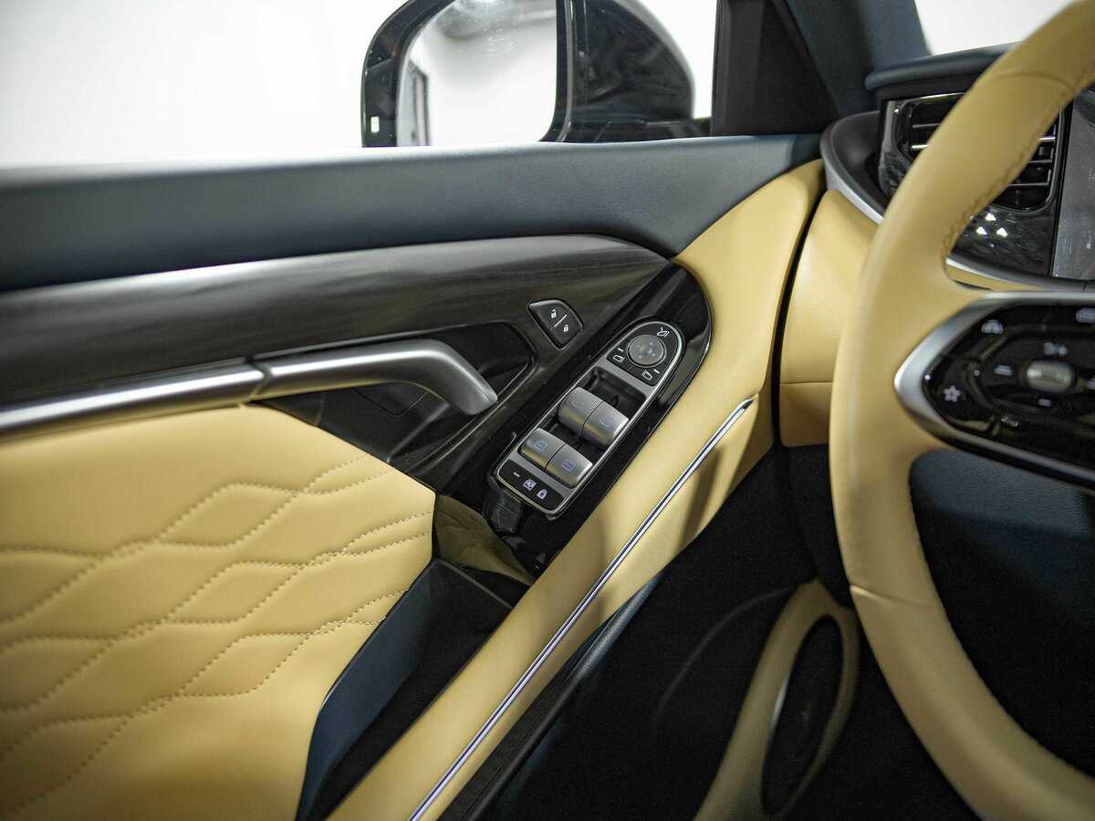 Voyah Free с пробегом — 2023 год. Фото: #13