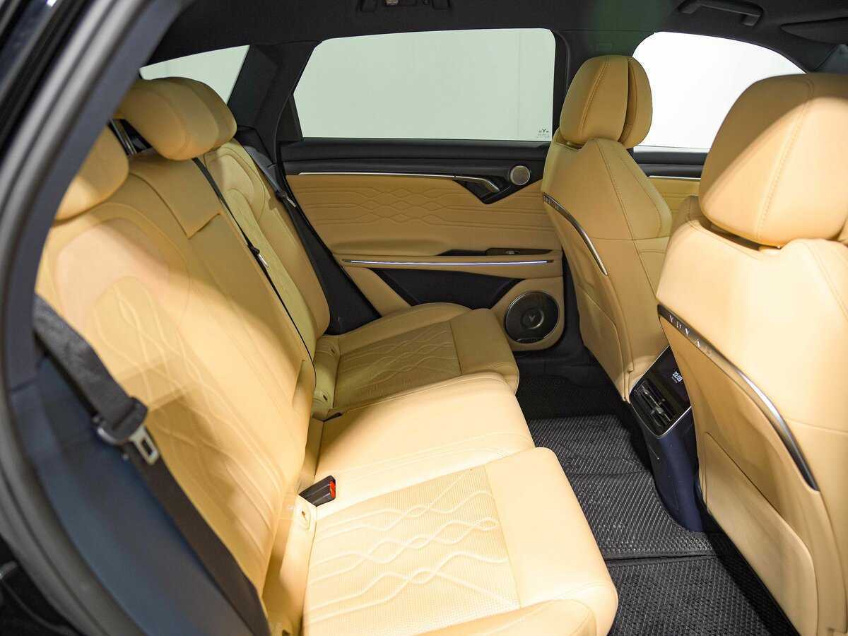 Voyah Free с пробегом — 2023 год. Фото: #15