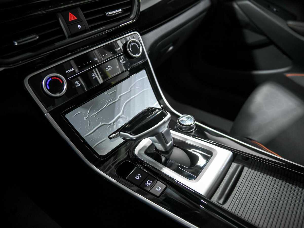 Kia Seltos с пробегом — 2024 год. Фото: #11