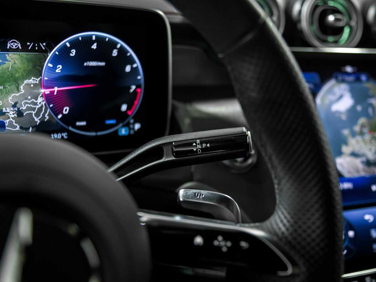 Mercedes-Benz GLC AMG с пробегом — 2024 год. Фото: #11