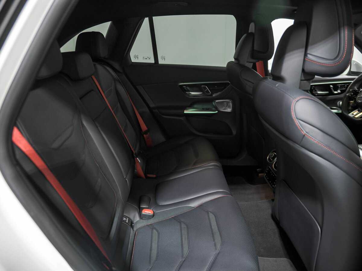 Mercedes-Benz GLC AMG с пробегом — 2024 год. Фото: #21