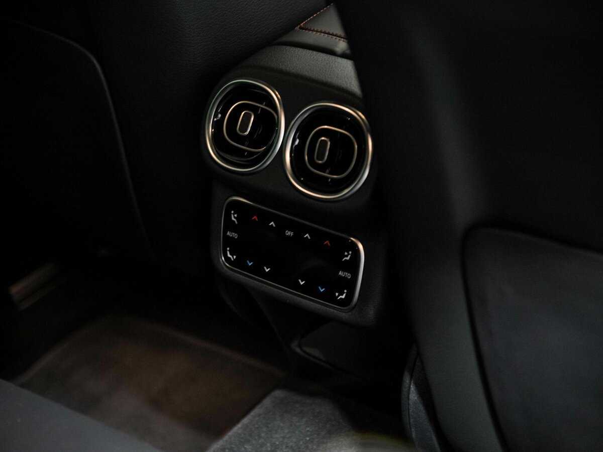 Mercedes-Benz GLC AMG с пробегом — 2024 год. Фото: #22