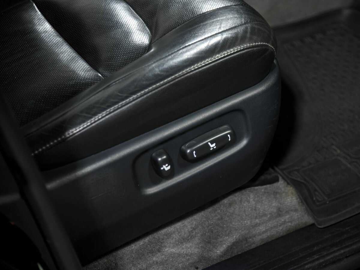 Toyota Land Cruiser с пробегом — 2015 год. Фото: #21