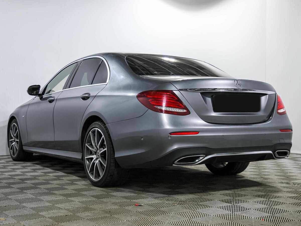 Mercedes-Benz E-Класс с пробегом — 2019 год. Фото: #4