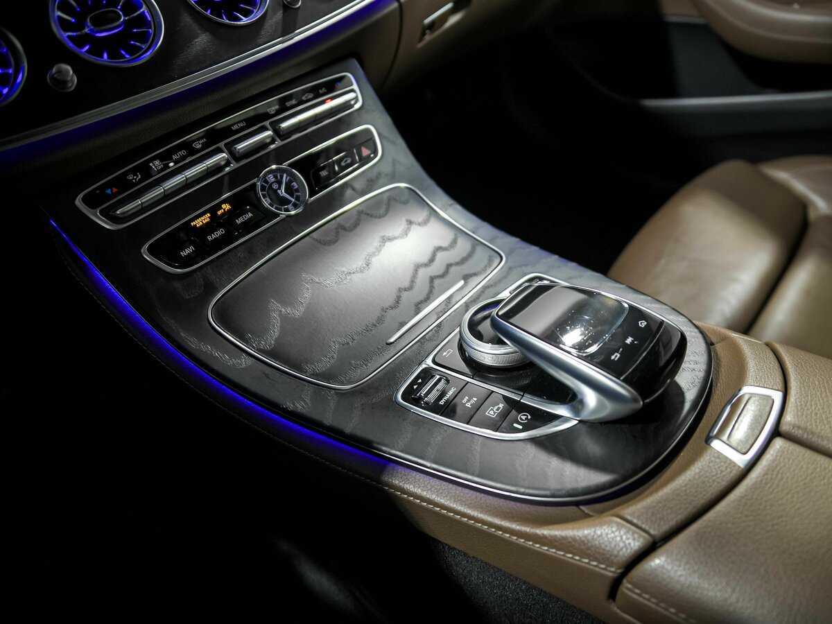 Mercedes-Benz E-Класс с пробегом — 2019 год. Фото: #10