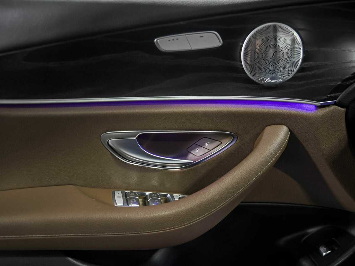 Mercedes-Benz E-Класс с пробегом — 2019 год. Фото: #13