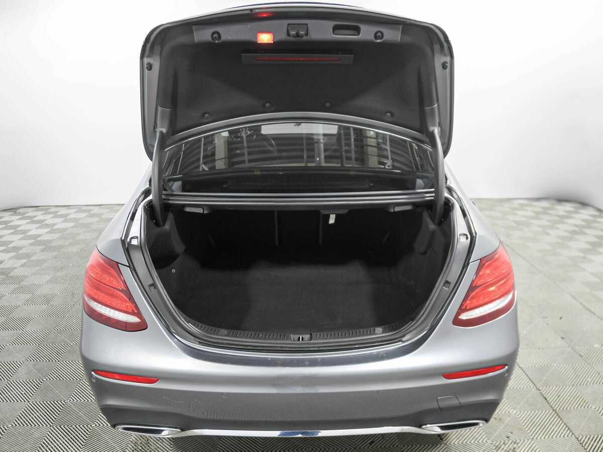 Mercedes-Benz E-Класс с пробегом — 2019 год. Фото: #20