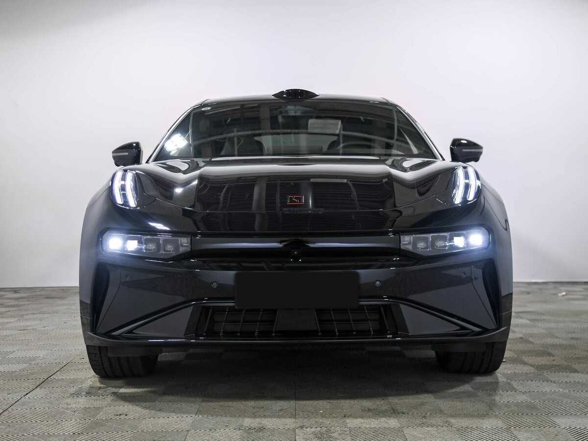 Zeekr 001 с пробегом — 2024 год. Фото: #1