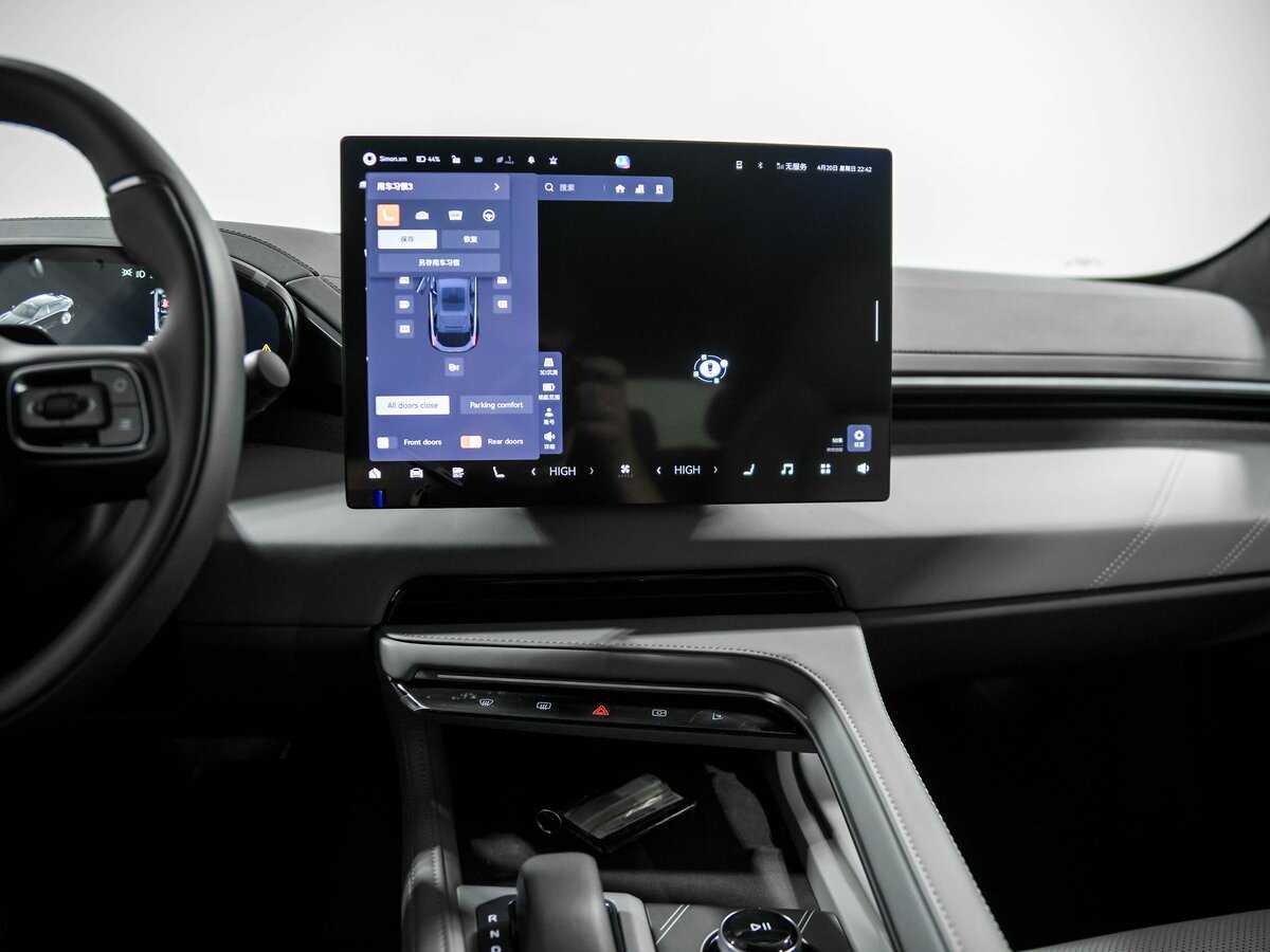 Zeekr 001 с пробегом — 2024 год. Фото: #11