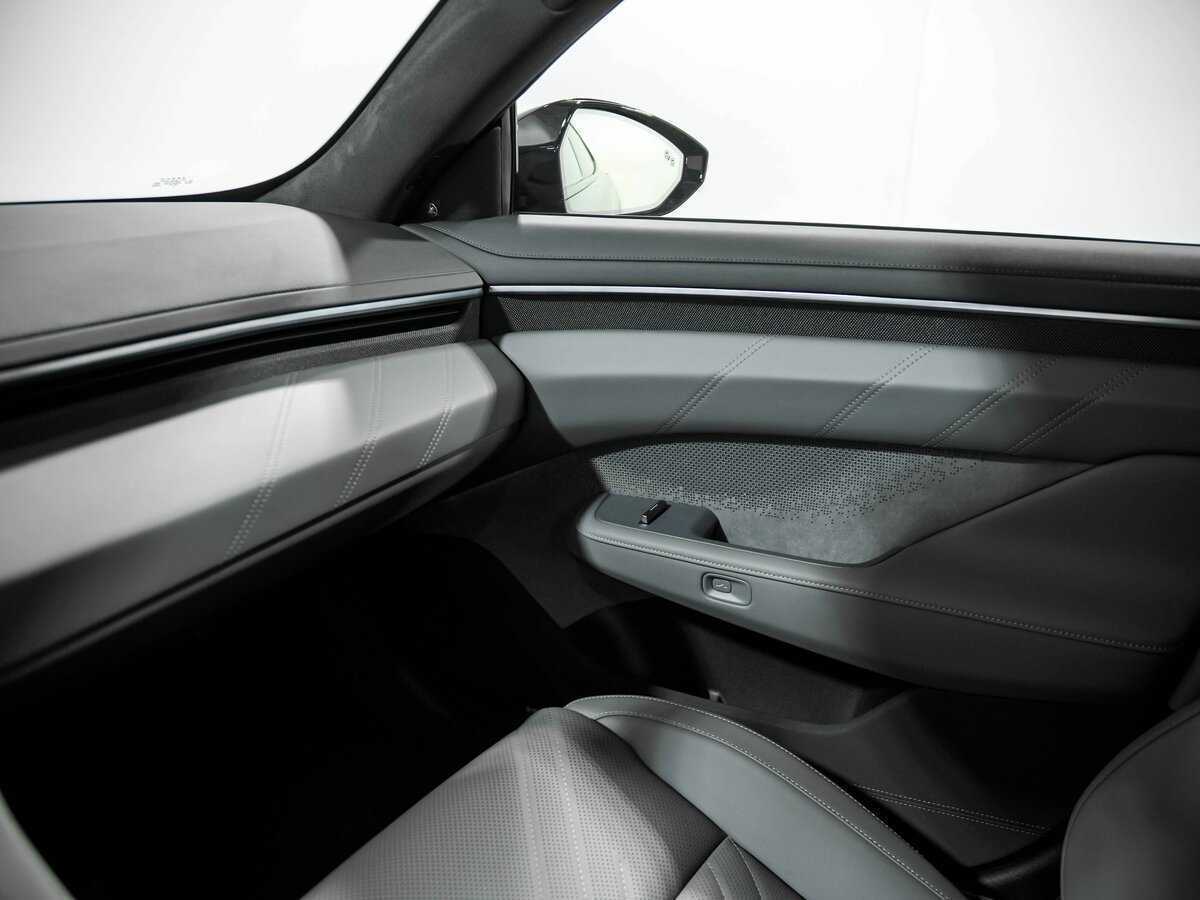 Zeekr 001 с пробегом — 2024 год. Фото: #16