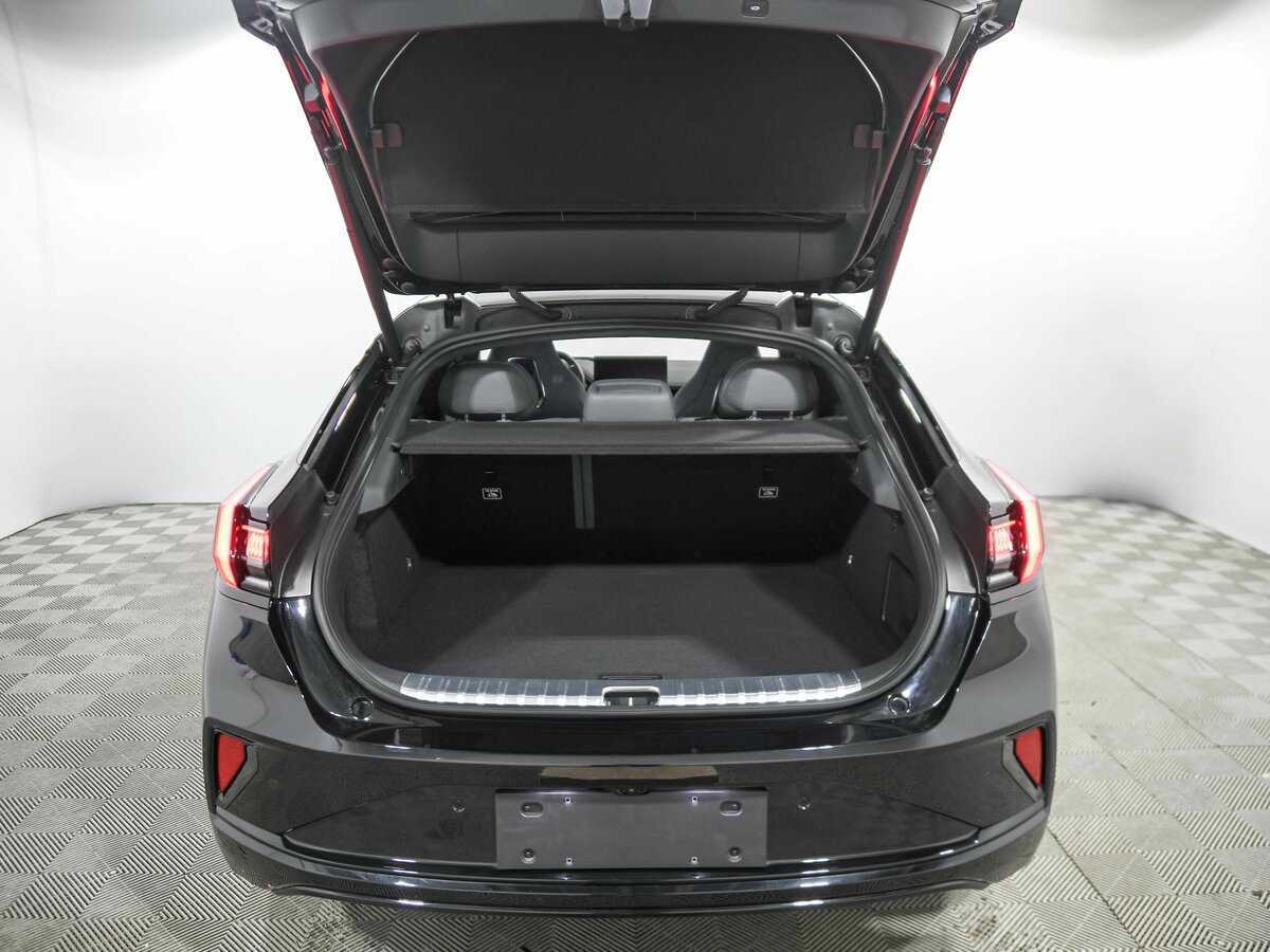 Zeekr 001 с пробегом — 2024 год. Фото: #24