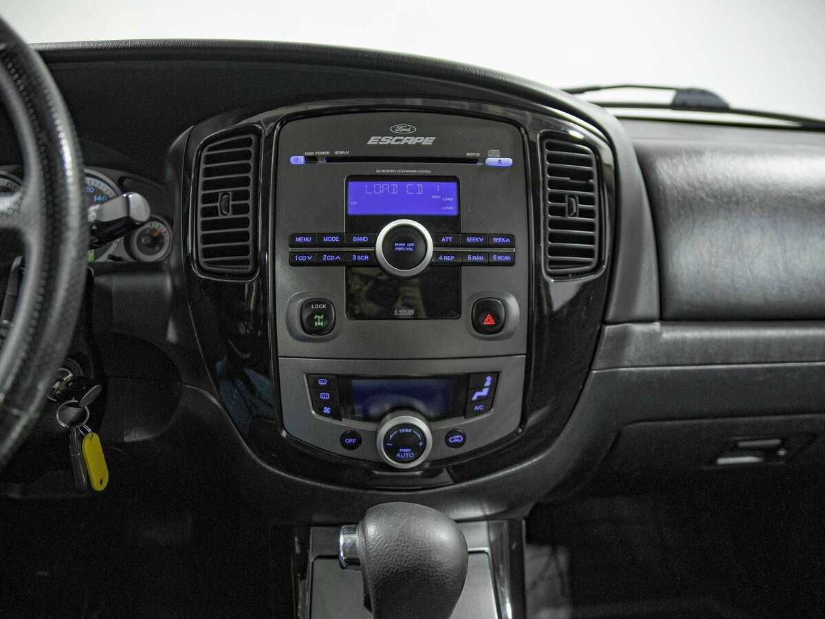 Ford Escape с пробегом — 2008 год. Фото: #8