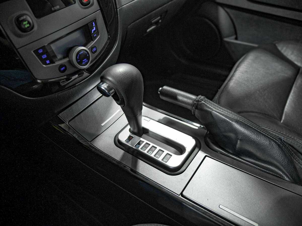 Ford Escape с пробегом — 2008 год. Фото: #9