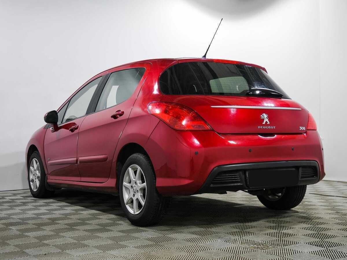 Peugeot 308 с пробегом — 2011 год. Фото: #5