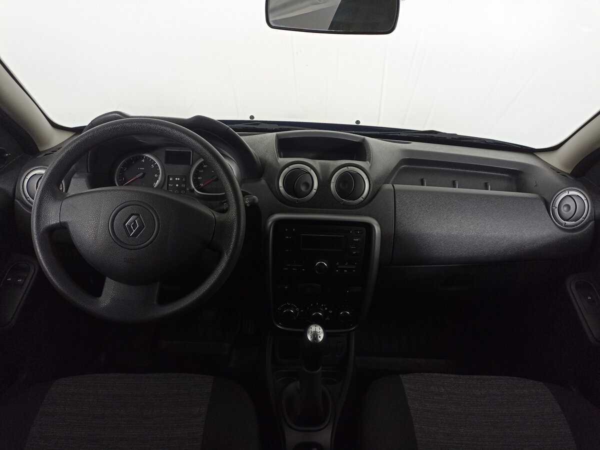 Renault Duster с пробегом — 2013 год. Фото: #13
