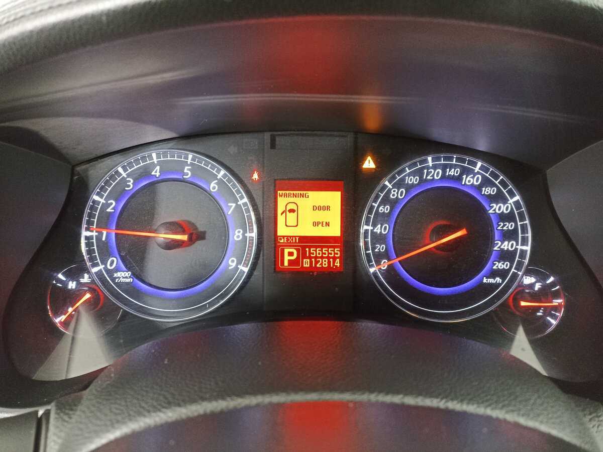 Infiniti EX с пробегом — 2009 год. Фото: #10