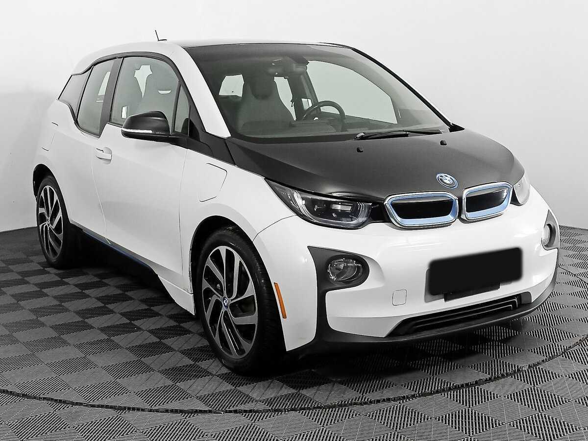 BMW i3 с пробегом — 2017 год. Фото: #2