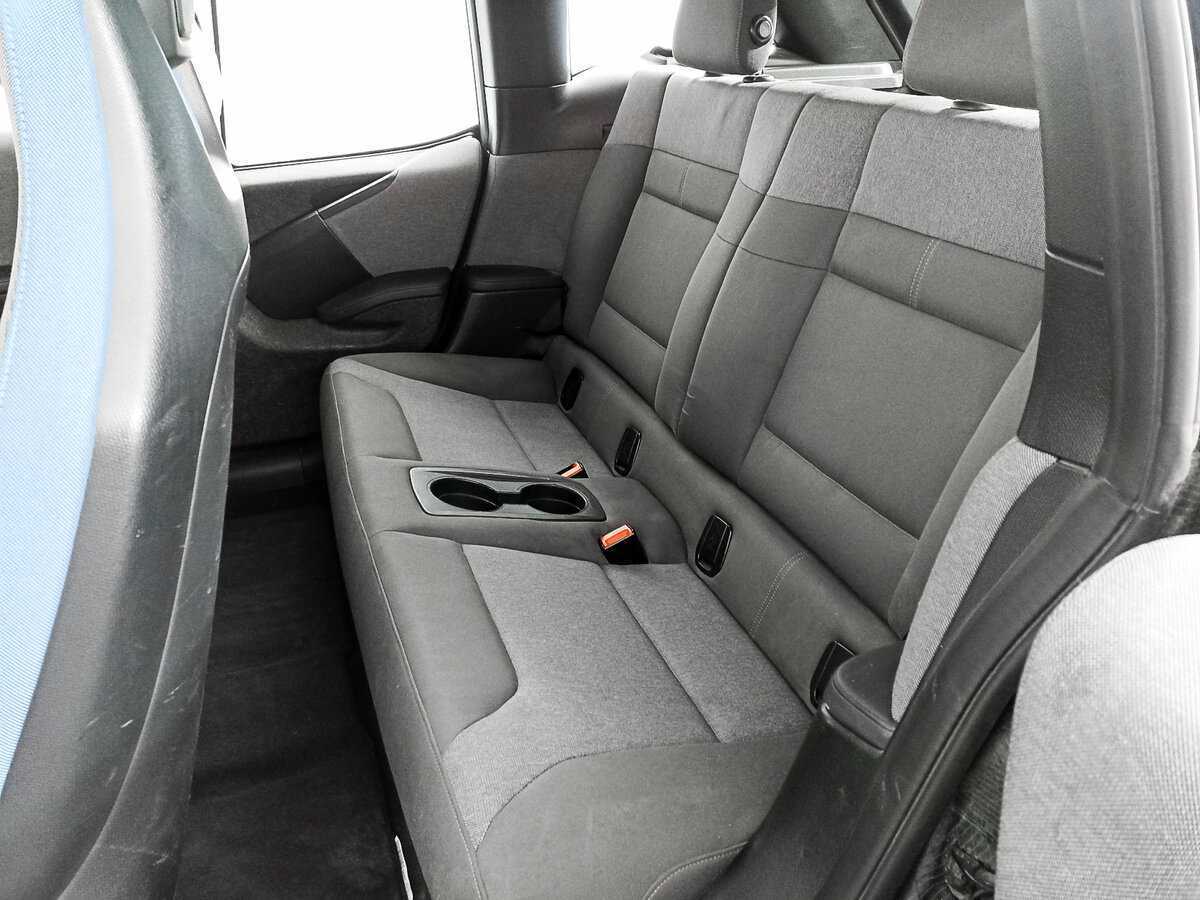 BMW i3 с пробегом — 2017 год. Фото: #9