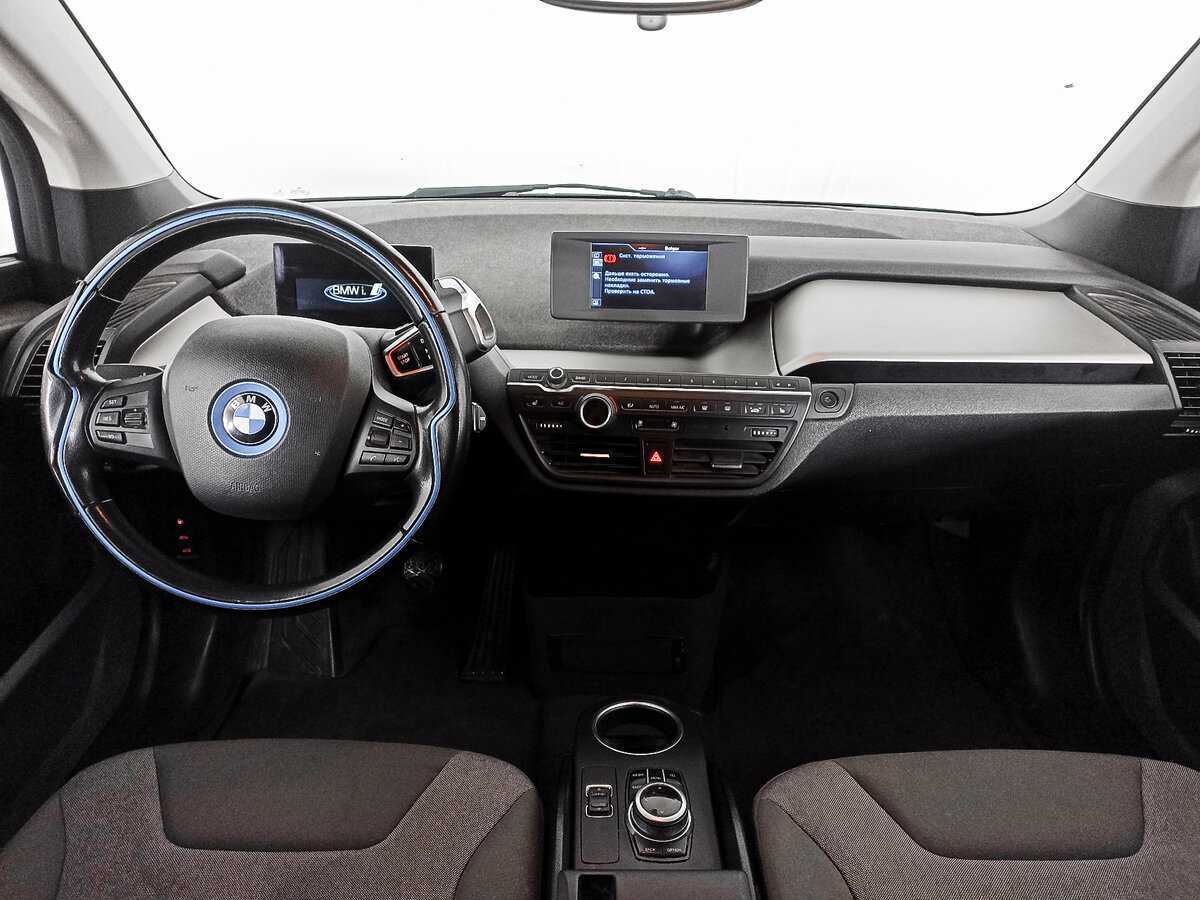 BMW i3 с пробегом — 2017 год. Фото: #11