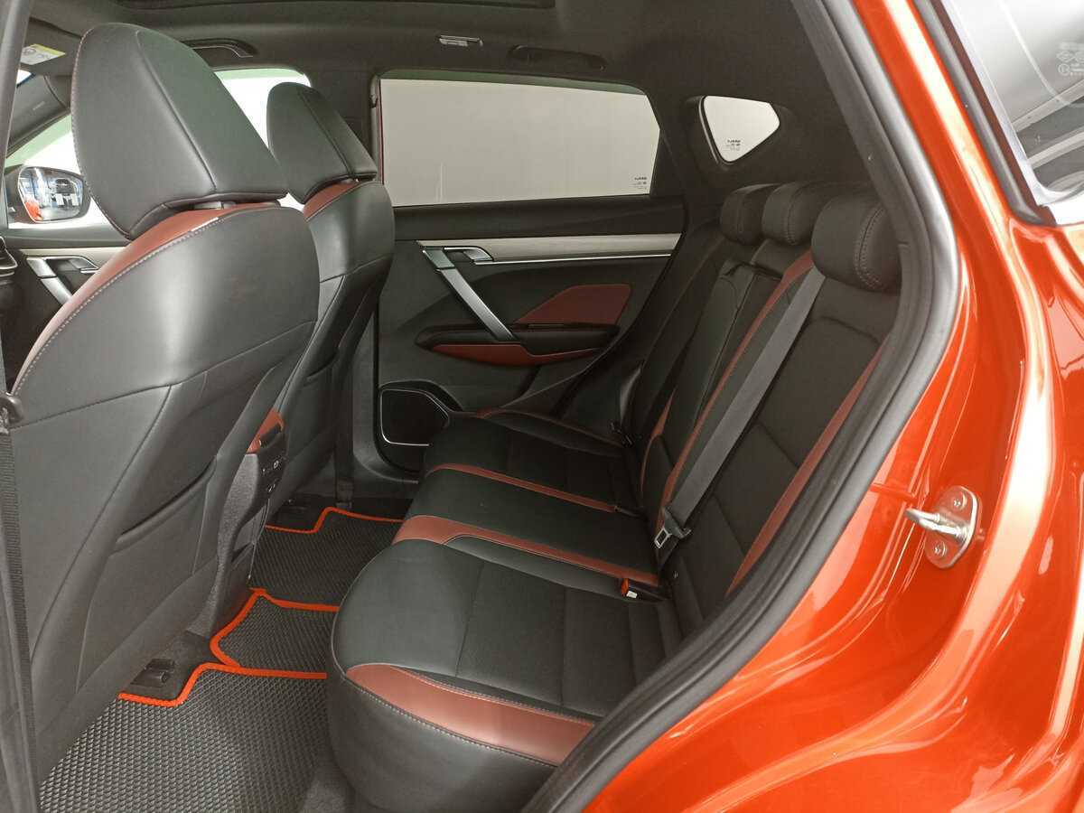 Geely Coolray с пробегом — 2020 год. Фото: #9