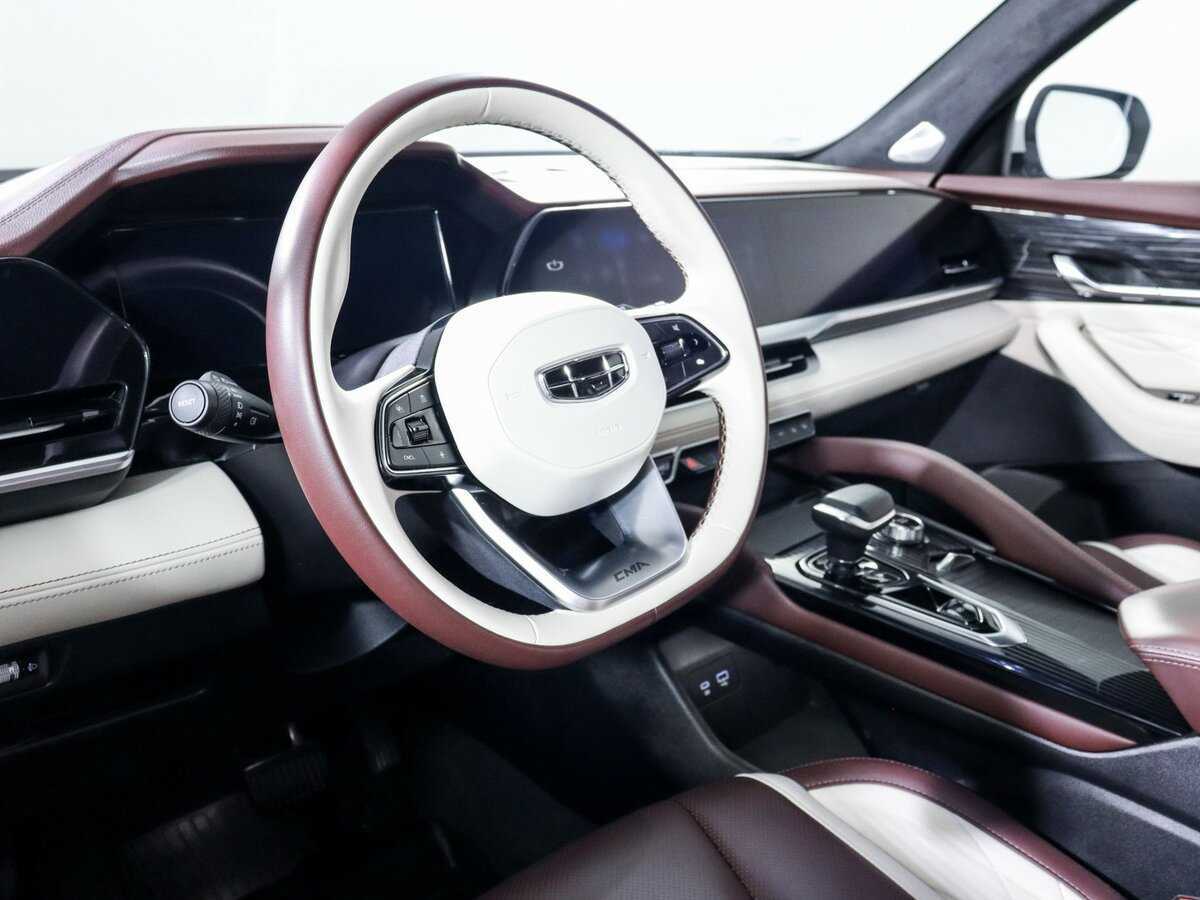 Geely Monjaro с пробегом — 2023 год. Фото: #10