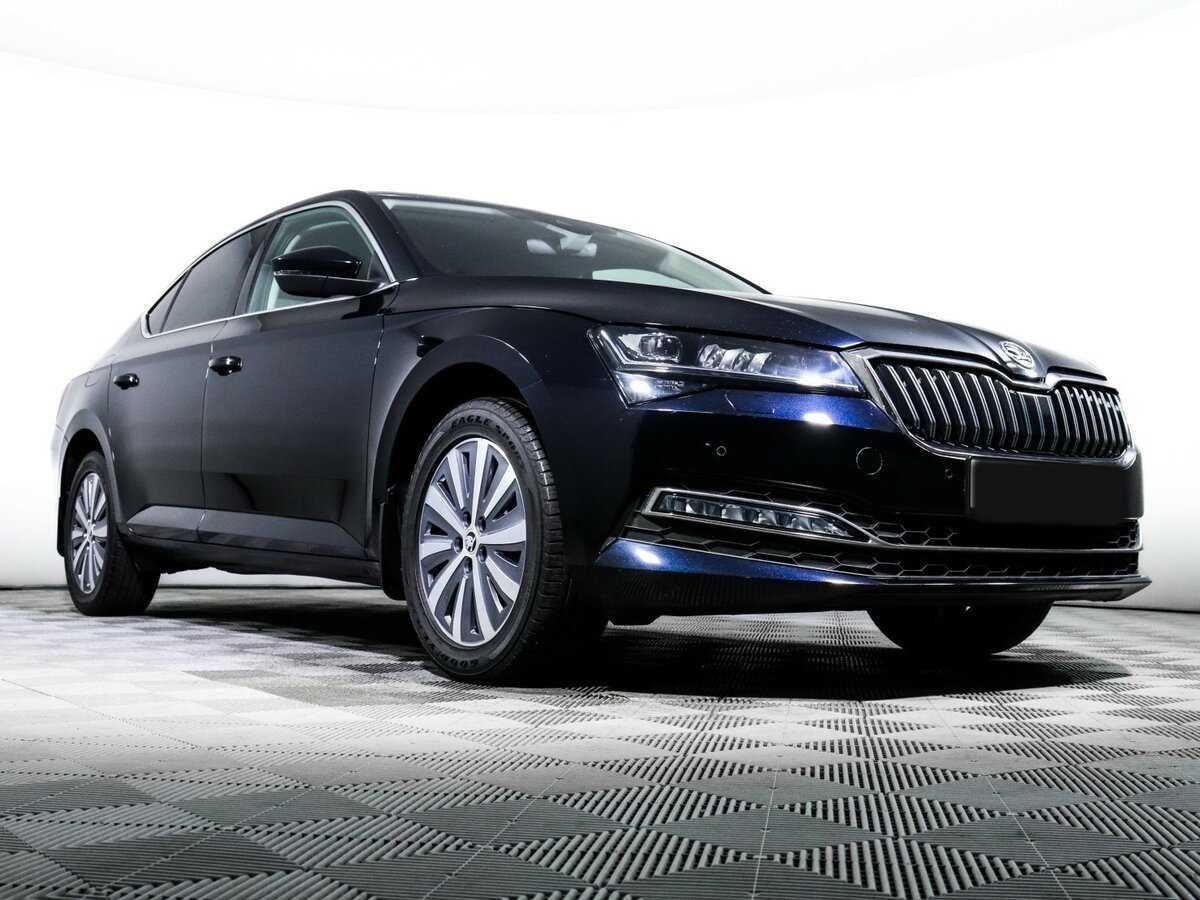 Skoda Superb с пробегом — 2021 год. Фото: #15