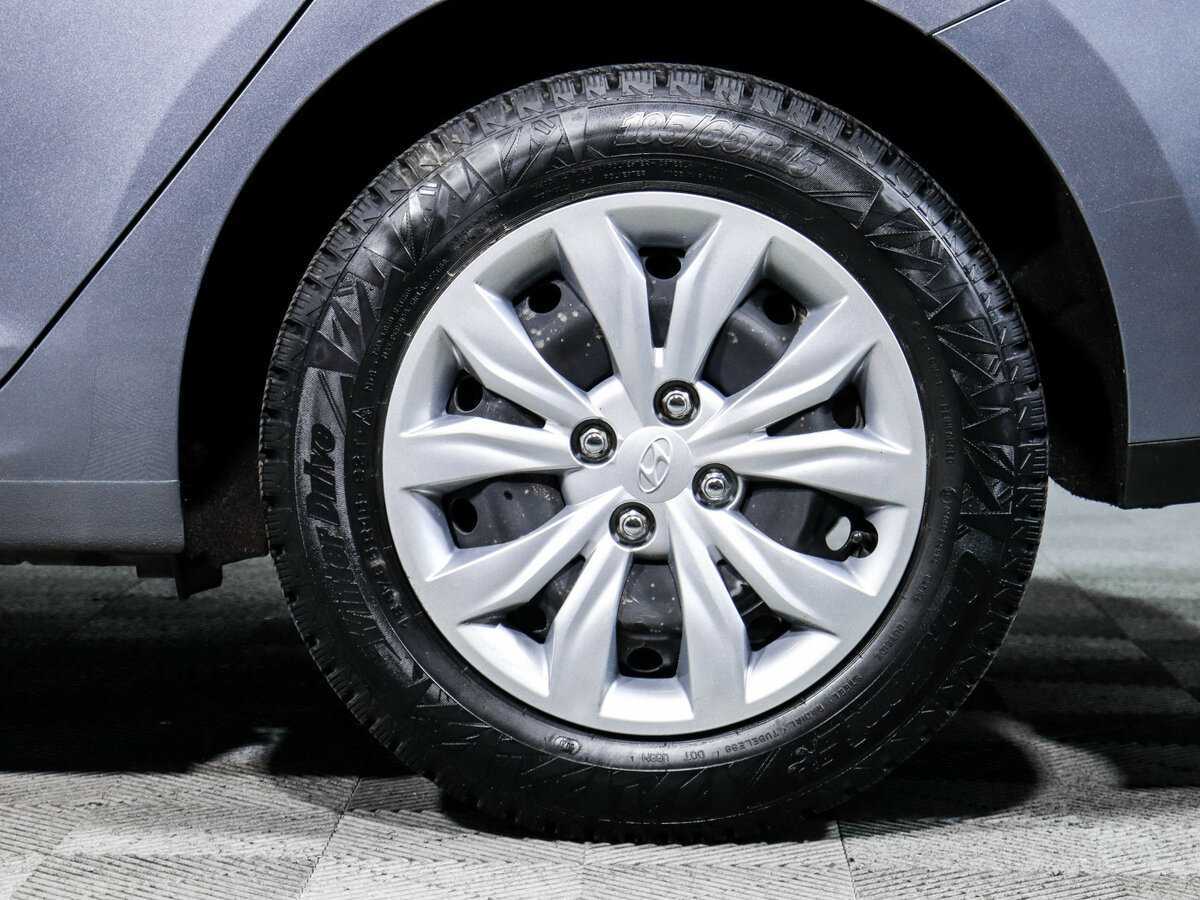 Hyundai Solaris с пробегом — 2020 год. Фото: #10