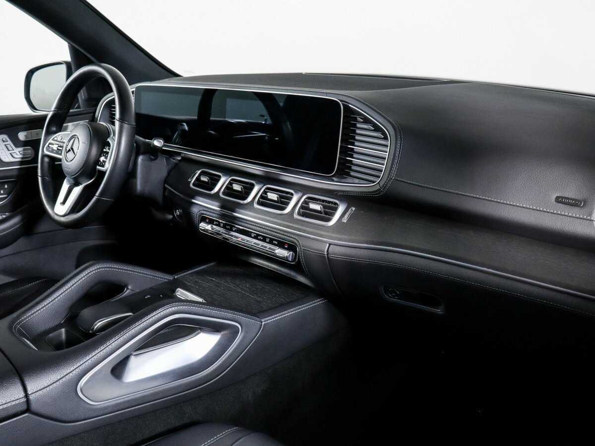 Mercedes-Benz GLE с пробегом — 2021 год. Фото: #8