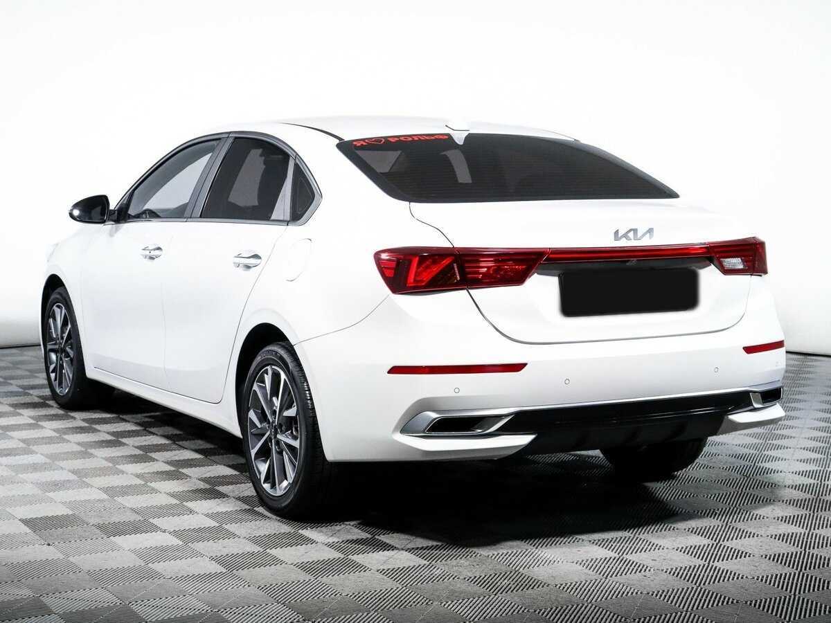 Kia K3 с пробегом — 2022 год. Фото: #6