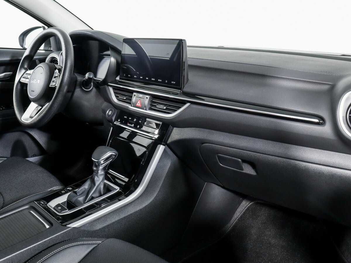 Kia K3 с пробегом — 2022 год. Фото: #8