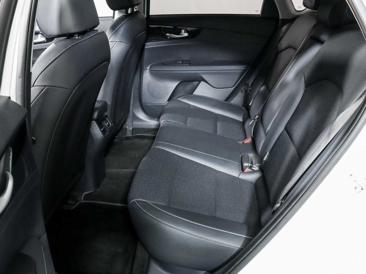 Kia K3 с пробегом — 2022 год. Фото: #9