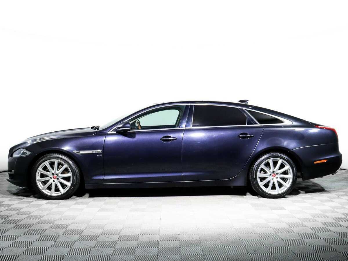 Jaguar XJ с пробегом — 2017 год. Фото: #4