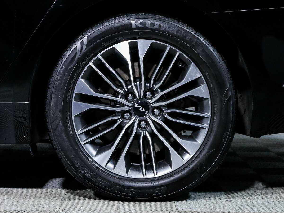 Kia K9 с пробегом — 2022 год. Фото: #14