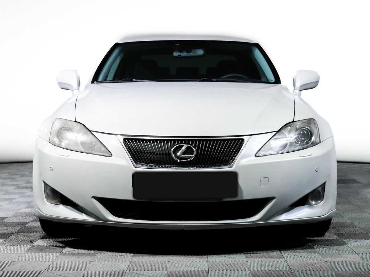 Lexus IS с пробегом — 2008 год. Фото: #1