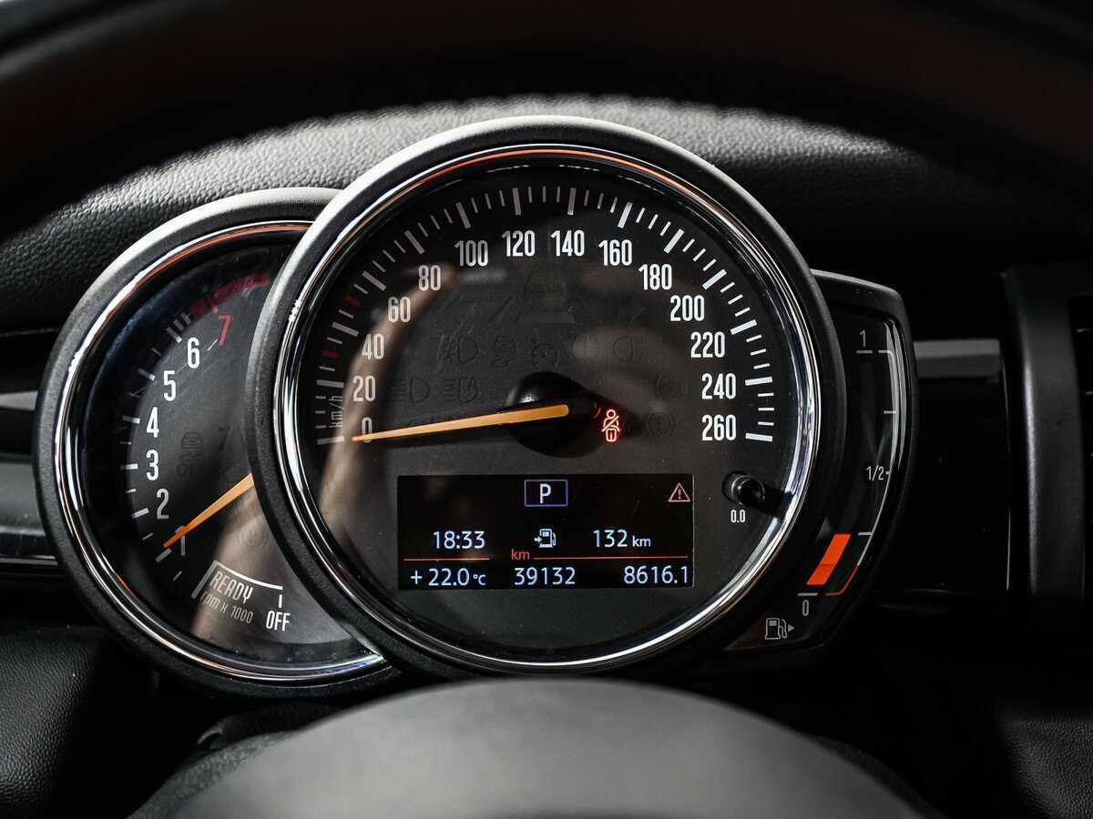 Mini Hatch с пробегом — 2020 год. Фото: #9