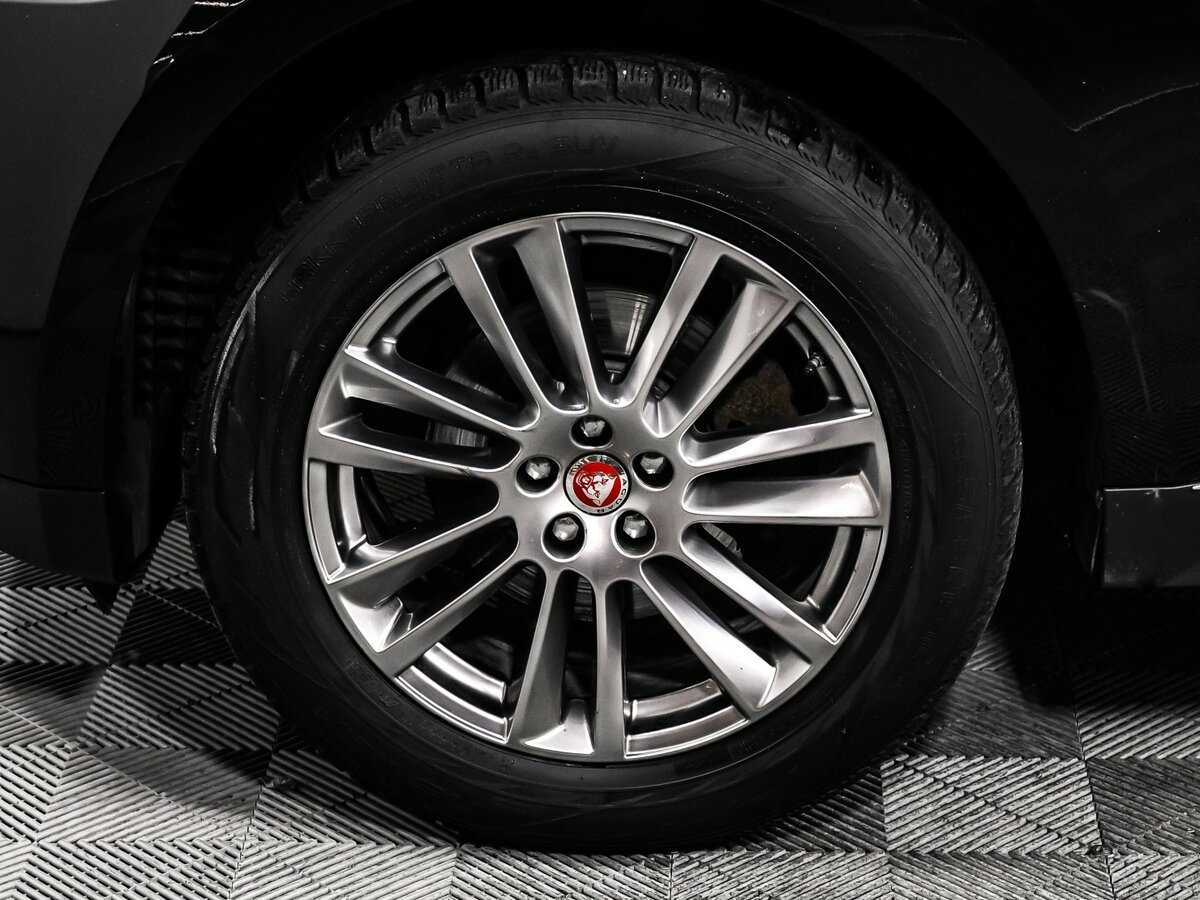 Jaguar F-Pace с пробегом — 2016 год. Фото: #13