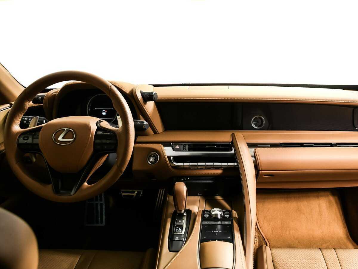 Lexus LC с пробегом — 2022 год. Фото: #10