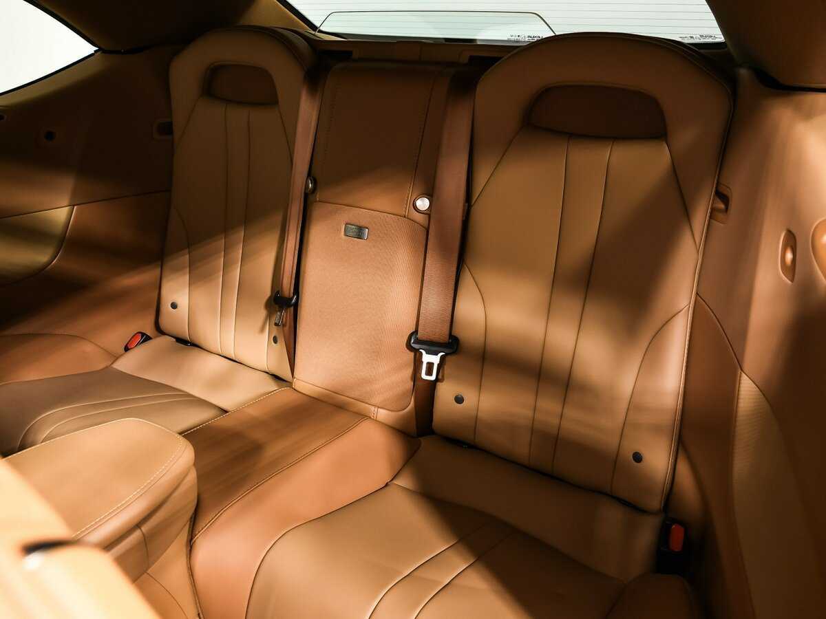 Lexus LC с пробегом — 2022 год. Фото: #12