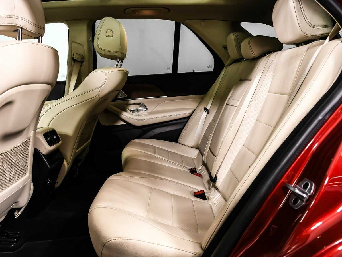 Mercedes-Benz GLE с пробегом — 2021 год. Фото: #12