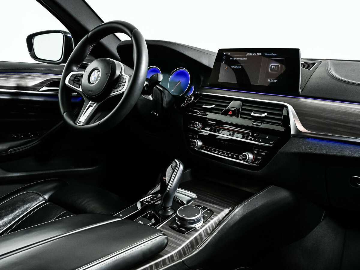BMW 5 серии с пробегом — 2018 год. Фото: #8