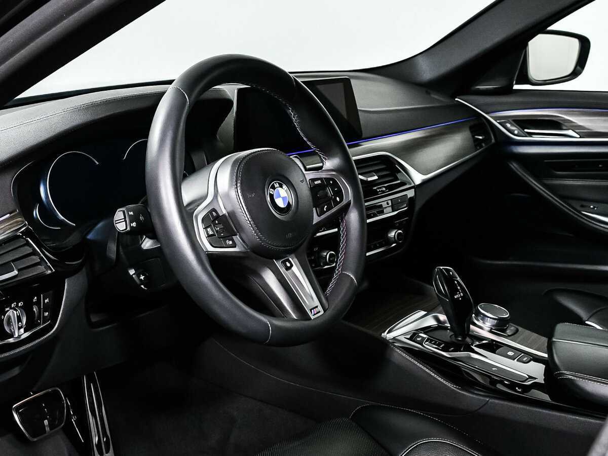 BMW 5 серии с пробегом — 2018 год. Фото: #11