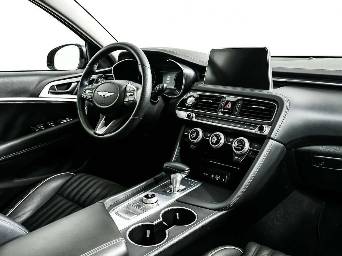 Genesis G70 с пробегом — 2019 год. Фото: #8