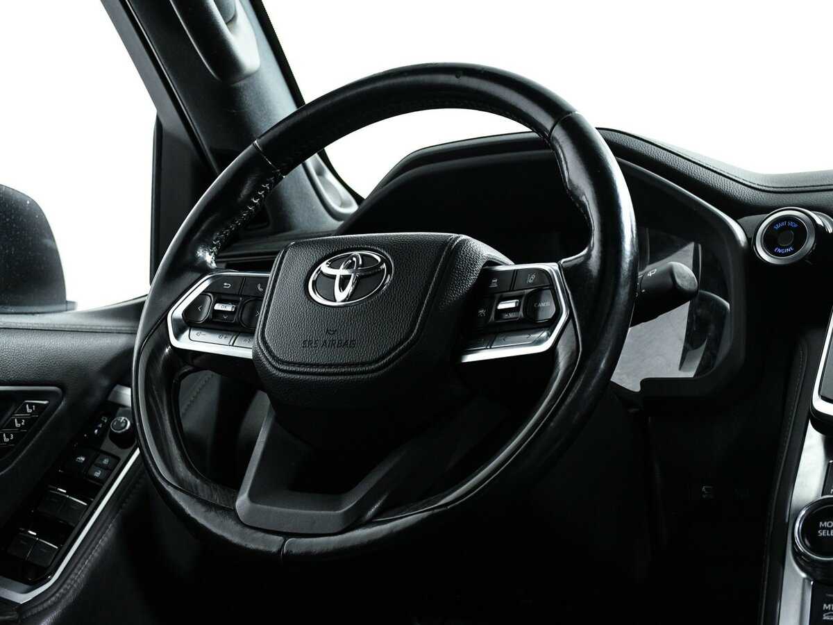 Toyota Land Cruiser с пробегом — 2021 год. Фото: #11
