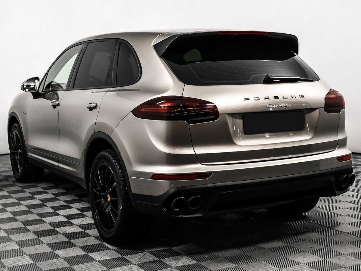 Porsche Cayenne с пробегом — 2016 год. Фото: #6