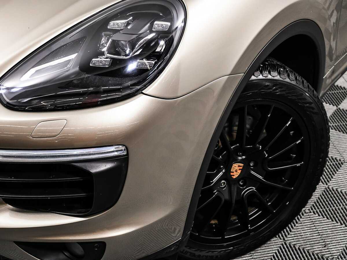 Porsche Cayenne с пробегом — 2016 год. Фото: #13