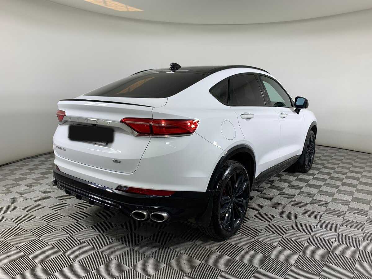 Geely Tugella с пробегом — 2024 год. Фото: #4